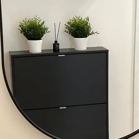 Belvarosi Lakas, Ingyenes Parkolassal